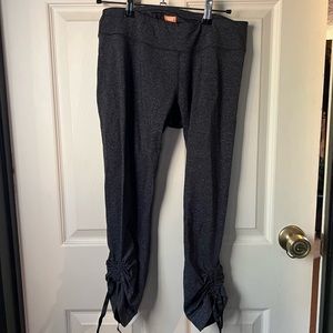 Lucy Grey Crop Workout Leggings
